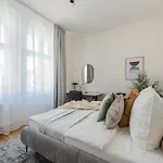 Apartment Altbau Im Zentrum Potsdams