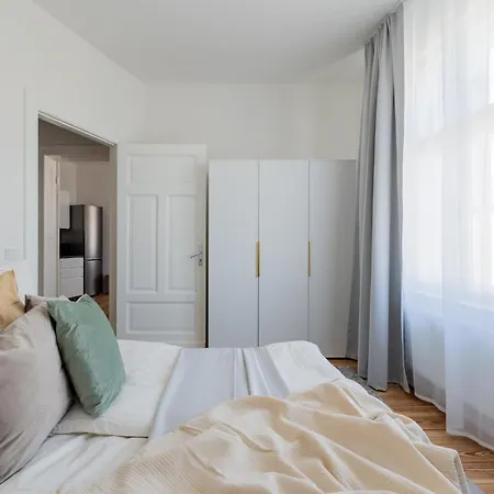 Altbau Im Zentrum Potsdams Apartment